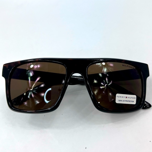 ⭐️TOMMY HILFIGER💯WAFFLE BROWN FRAME, OLIVE GREEN LENSES, SUNGLASSES, **UNISEX** - Picture 14 of 15